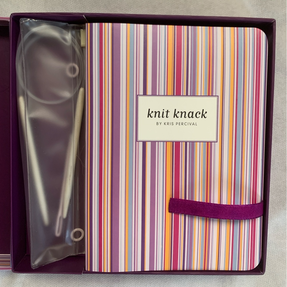 NWT Knit Knack Kit in Original Inside Packaging - Picture 3 of 8